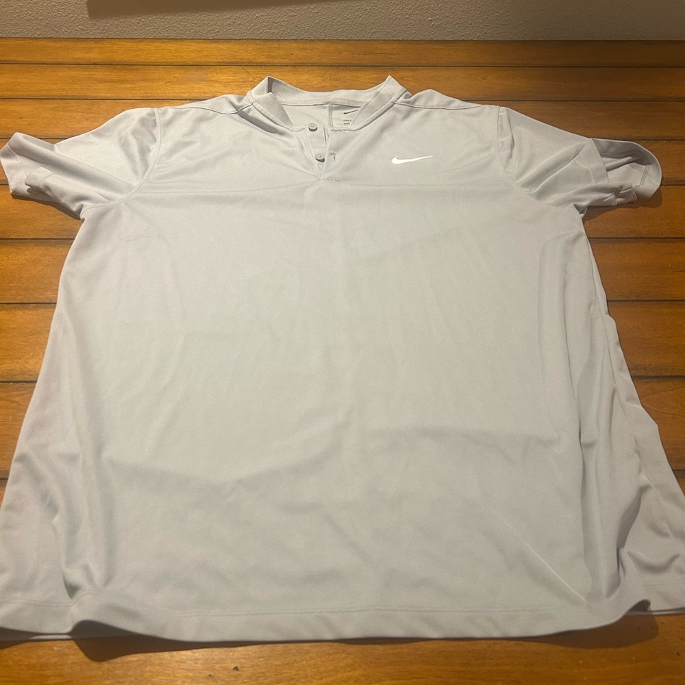 Nike Blade Shirt. Large